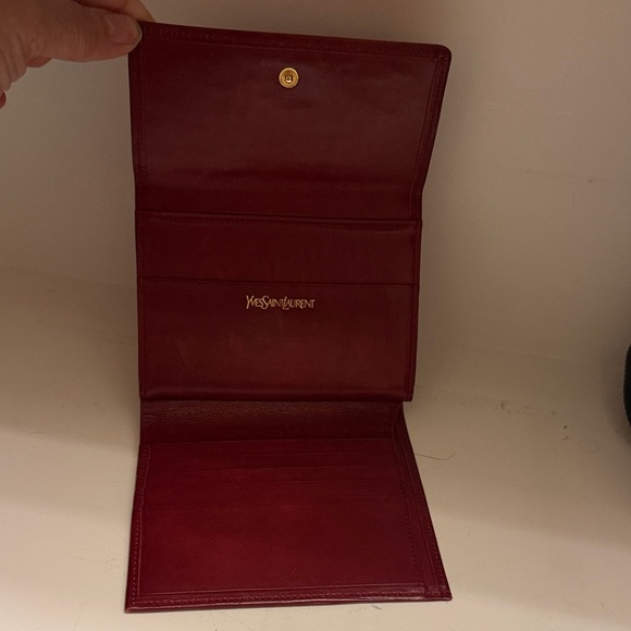 YSL Red Leather kiss lock Clutch - Picture 4 of 6